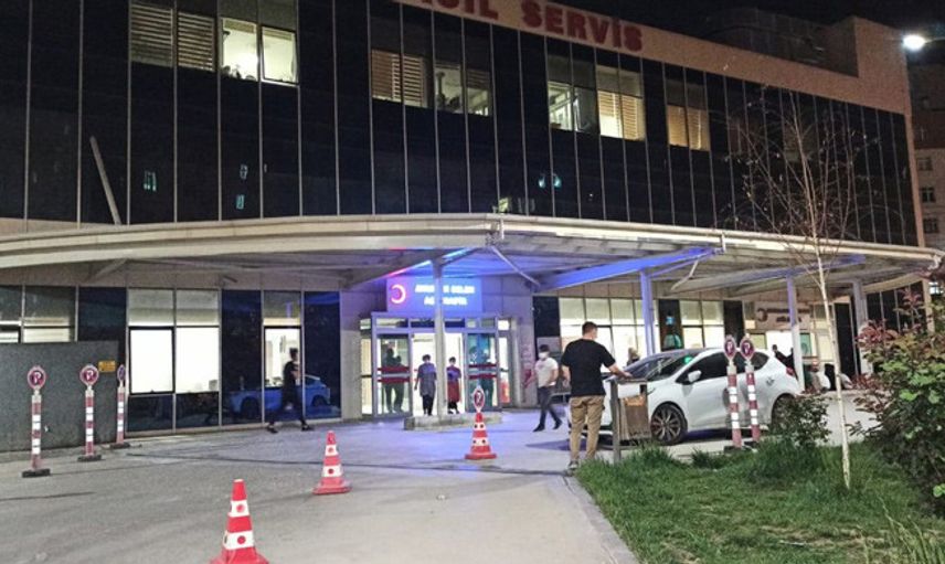 Konya'da Eve Girmesini İsteyen Ağabeyini Bıçaklayarak Öldürdü