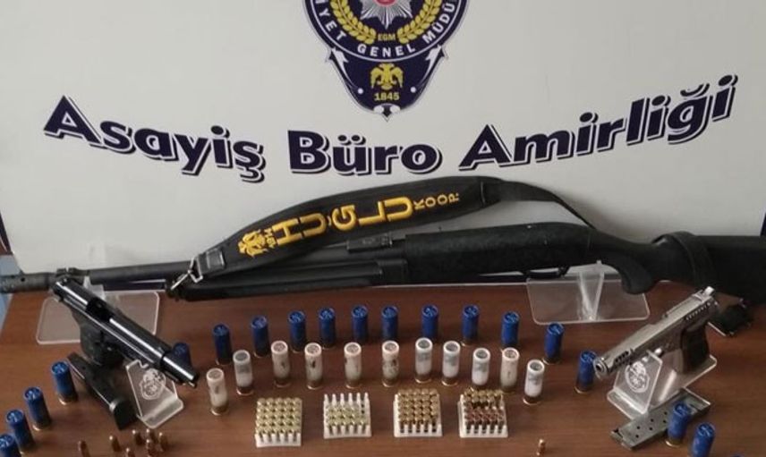 Konya'da Kaçak Silah Operasyonu Yapıldı