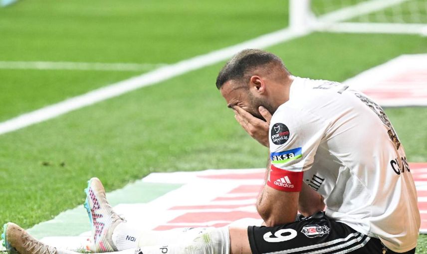 Konyaspor maçında sakatlanmıştı: Cenk Tosun’dan üzen haber geldi