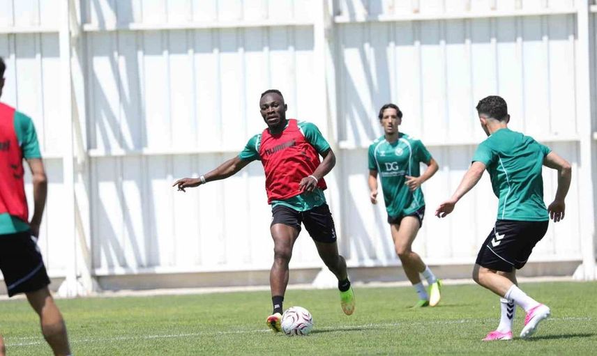 Konyaspor yeni sezon hazırlıklarına devam ediyor