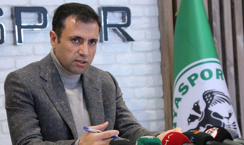 Konyaspor'da Başkan Fatih Özgökçen takımdan bazı isimlerin ayrılacağını ve 5 transfer yapmalarına rağmen transferlere devam edeceklerini söyledi