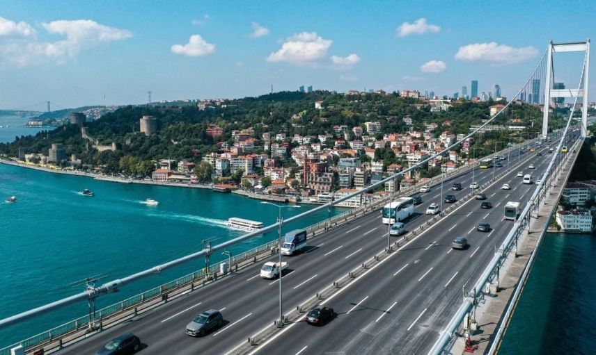 Köprü ve Otoyollara Yeni Yıl Zammı: Geçiş Ücretleri Yüzde 25,49 Artıyor