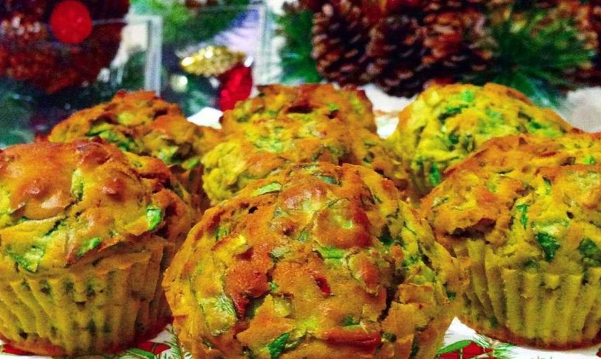 Köz biberli peynirli muffin tarifi : en güzel ve lezzetli köz biberli peynirli muffin nasıl yapılır? Köz biberli peynirli muffin malzemeleri ve tarifi