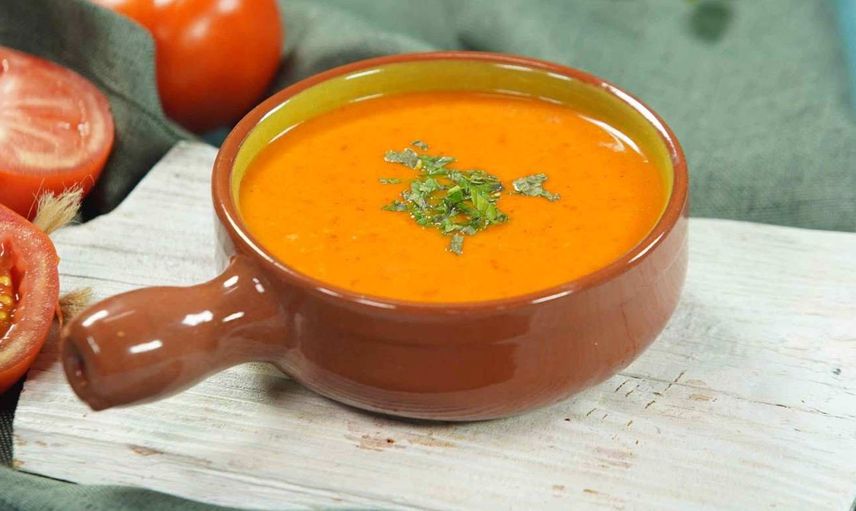 Közlenmiş domates çorbası: Yapımı en kolay közlenmiş domates çorbası tarifi ve kalori oranı