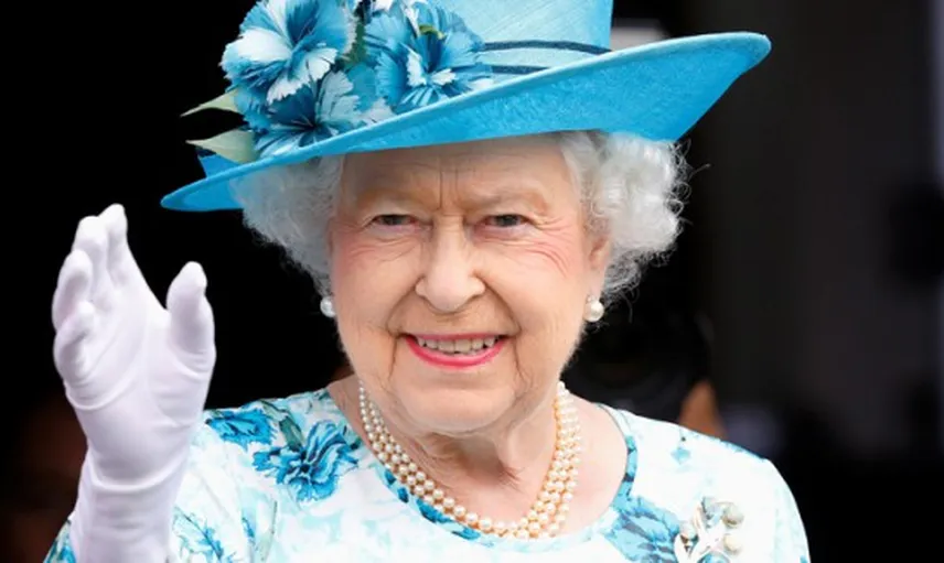 Kraliçe Elizabeth'in Yeni Yıl Mesajında Dikkat Çeken Detay