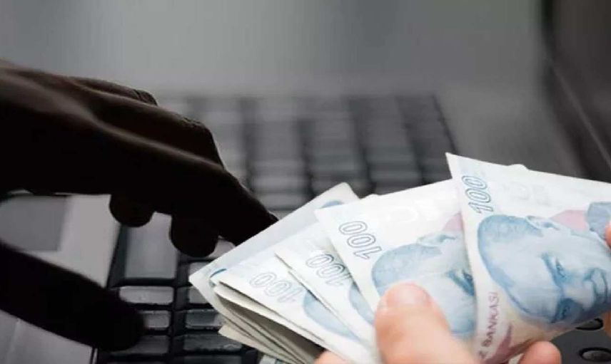 Kredi başvurusunda bulunan isim hayatının şokunu yaşadı! İnternetten gördüğü kredi kampanyasına inandı bütün parasından oldu!