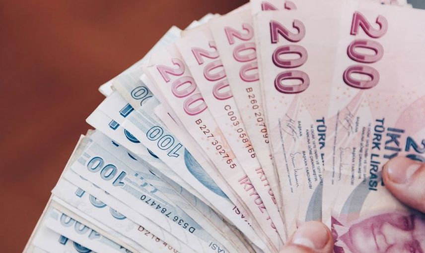 Kredi ve Kredi Kartı Borcu Olan Kişiler Ne Yapmalı?