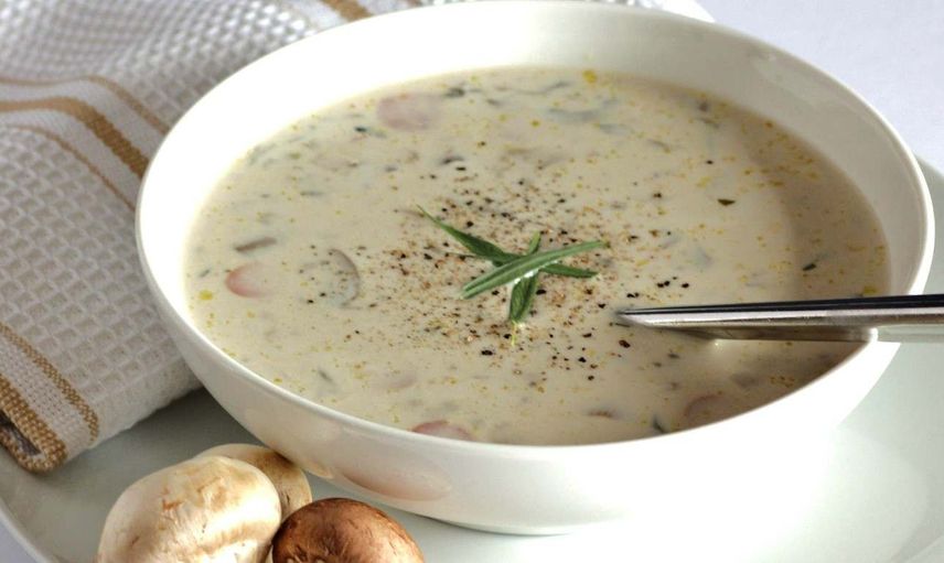 Kremalı mantar çorbası tarifi : en güzel ve lezzetli kremalı mantar çorbası nasıl yapılır? Kremalı mantar çorbası malzemeleri ve pratik tarifi