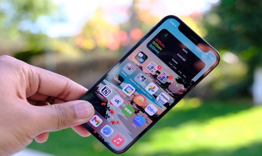 Küçük ekranlı iPhone severleri sevindirecek haber: Apple, iPhone 14 mini yerine iPhone SE 4 modelini duyuracak
