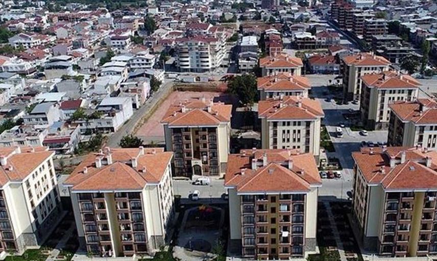Küçükçekmece'de hayalet komşu paniği: Gece  yarısı polis sirenleri çalınca vatandaşlar neye uğradığını şaşırdı