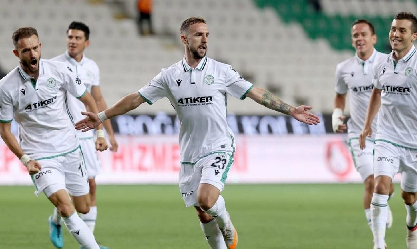 Kulüp tarihinin en golcü futbolcusuydu: Konyaspor, Sokol Cikalleshi ile yollarını ayırdı