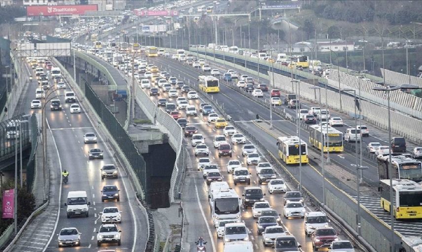 Kurban Bayramı tatili sona eriyor! Tatil dönüşü trafik yoğunluğu yaşanıyor