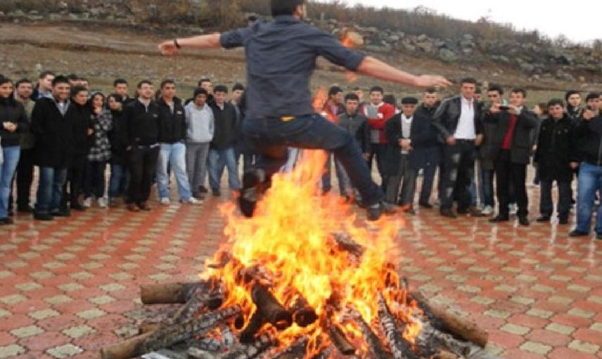 Kürtçe nevruz'un anlamı nedir? Nevruz neden kutlanır? Newroz Piroz be ne demek? Kürtçe nevruz bayramı kutlama mesajları ve Türkçe anlamları