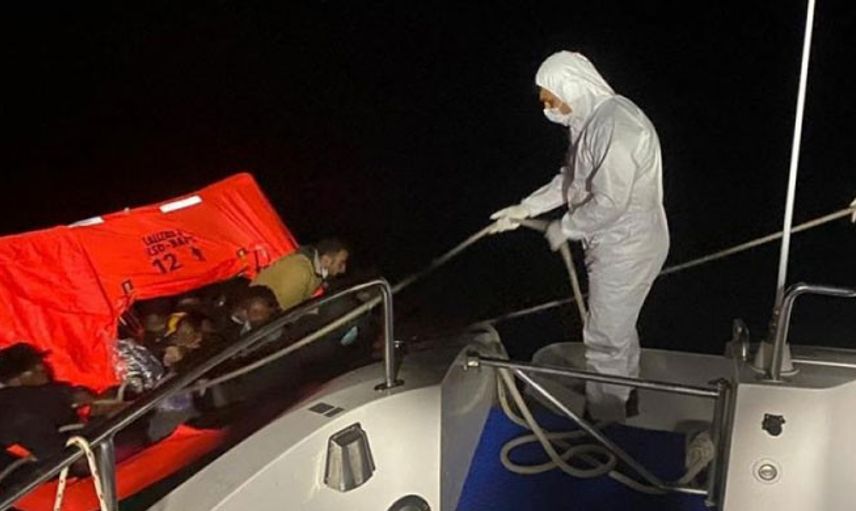 Kuşadası’nda 28 Düzensiz Göçmen Kurtarıldı