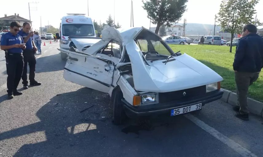 Kütahya'da Feci Kaza: 1 Ölü, 9 Yaralı