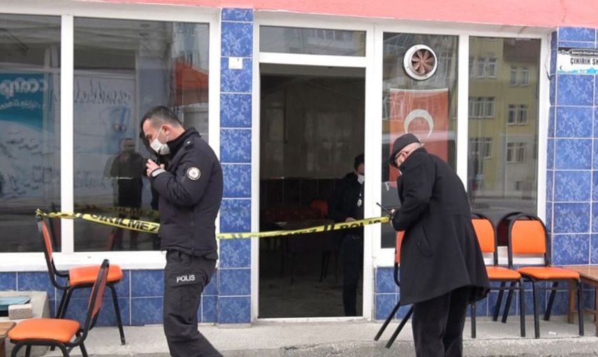 Kütahya'da Humusetlisini Tüfekle Yaralayıp Kaçtı