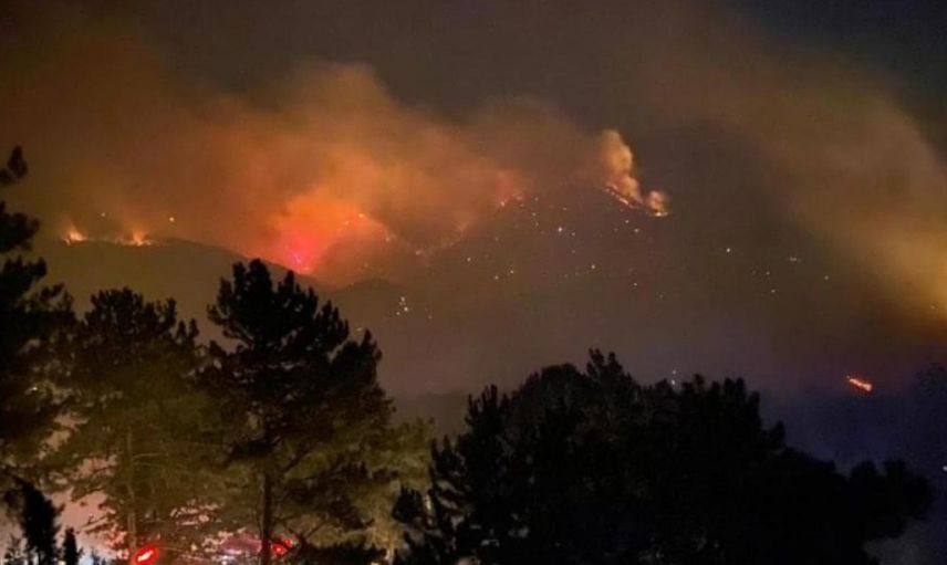Kütahya'da korkutan yangın! Ekipler havadan ve karadan seferber oluyor