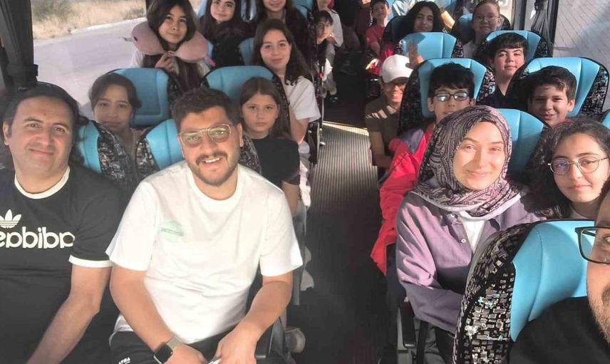 Kütahyalı gençler 'Biz bir takımız' projesi kapsamında Kırklareli'ne uğurlandı