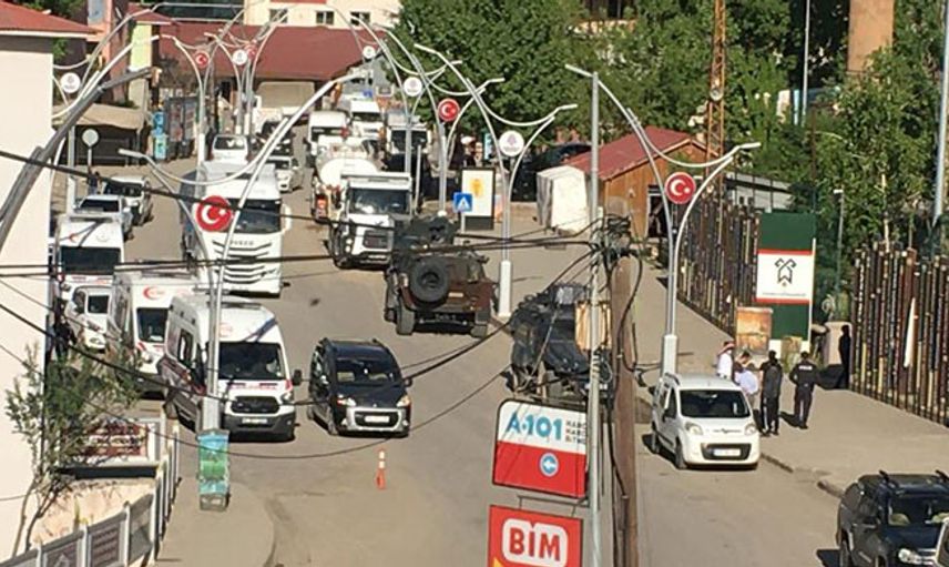 Kuzey Irak’taki Teröristlerden Çukurca’ya Havan Saldırısı