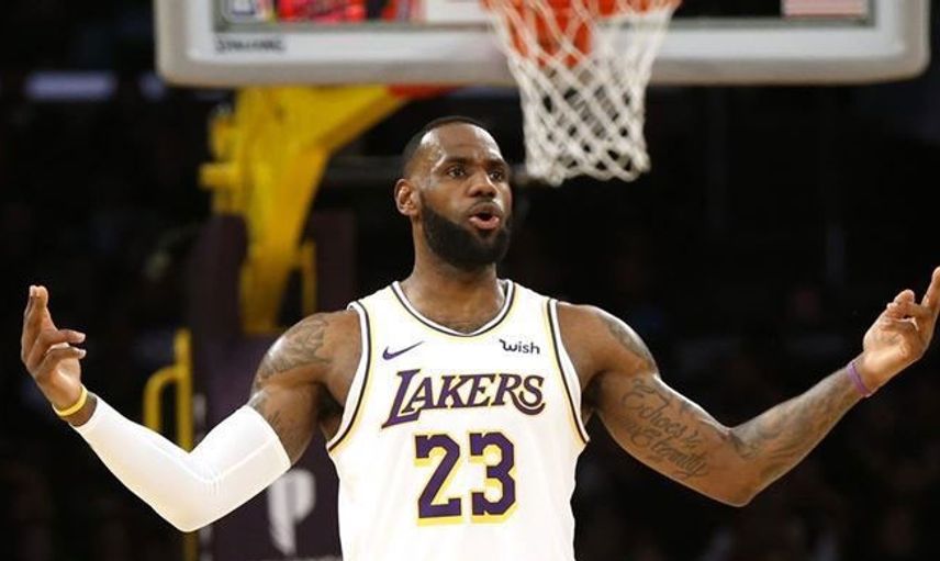 LeBron James'in Oyuncu Kartı Rekor Fiyata Satıldı