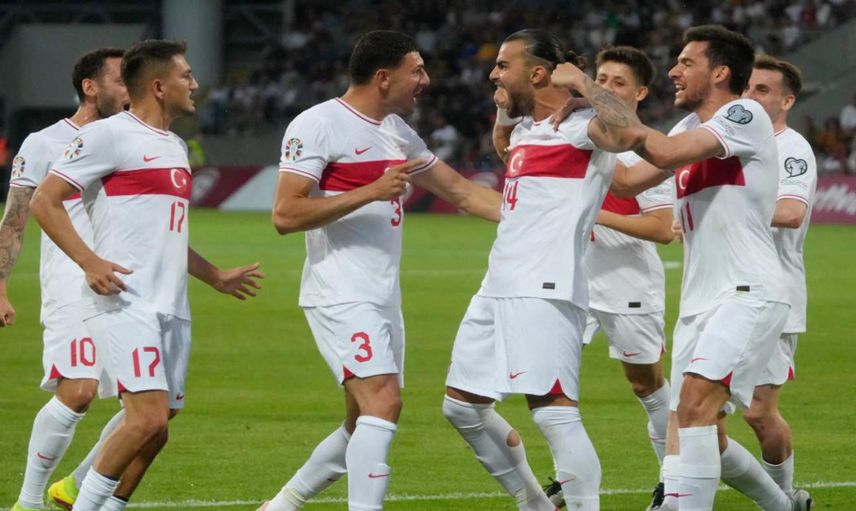 Letonya’da gol düellosu nefesleri kesti: Türkiye son saniyede liderliği kaptı