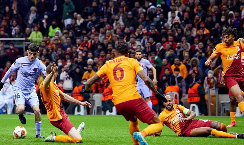Levent Tüzemen'den Galatasaray'ın, UEFA Avrupa Ligi'nde Barcelona'ya elenmesinin ardından dikkat çeken sözler!