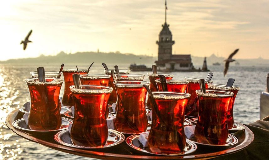 Lütfen çayı hafif ılıtıp için! 25 yıllık araştırma sonuçlandı sıcak çay kanser yapıyor!