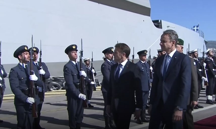 Macron ve Miçotakis “Kimon” Güvertesinde Geleceği İmzalıyor