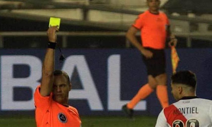 Maçta düdük çalarken top havadaysa ve gol olursa ne olur? Bilinmeyen futbol kuralları