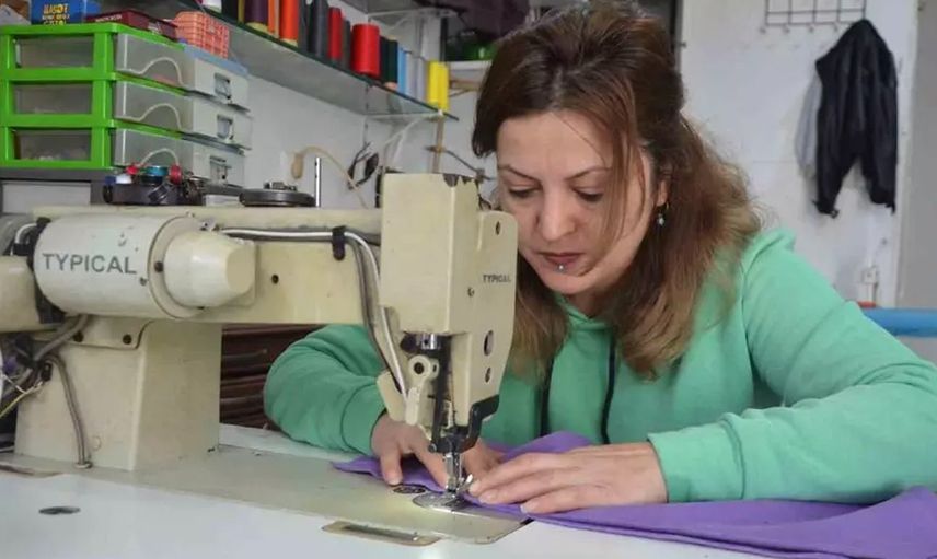 Mağazaların 4’te 1'i fiyatına satıyor: 30 dakikada bir ürün üretiyor