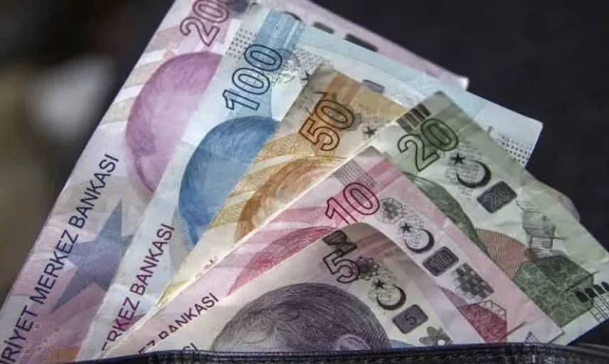 Mahkemeden emeklilere müjde: Maaşa haciz koyan banka haksız bulundu
