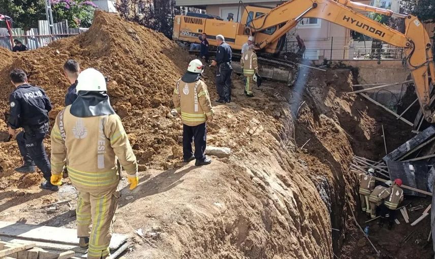 Maltepe'de inşaat alanında göçük meydana geldi! 2 kişi göçük altında kaldı ekipler kurtarma çalışmalarına devam ediyor
