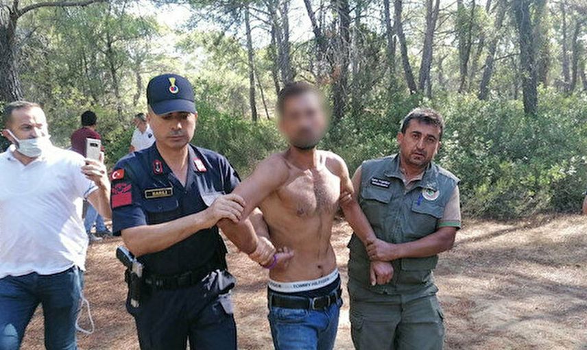 Manavgat'ta Ormanı Yakarken Yakalandı