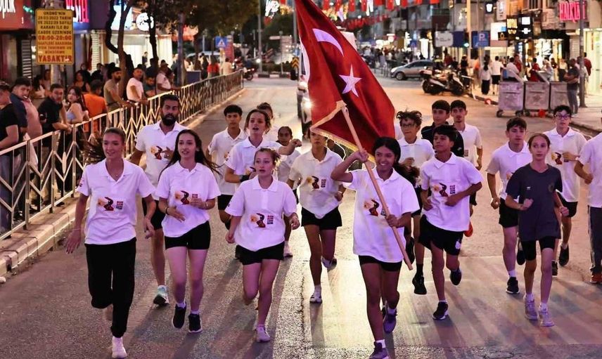 Manisa'da 15 Temmuz sancak koşusu gerçekleştirildi