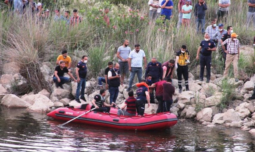 Manisa’da Baraj Gölüne Düşen Gencin Cansız Bedenine Ulaşıldı