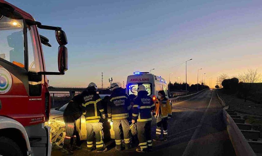 Manisa'da trafik kazası: Manisa Turgutlu'da işçi servisi ile tır çarpıştı Çok fazla sayıda yaralı var