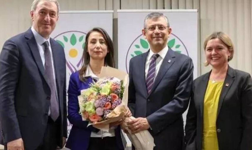 Mardin Büyükşehir Belediyesi meclis toplantısında İstiklal Marşı krizi!
