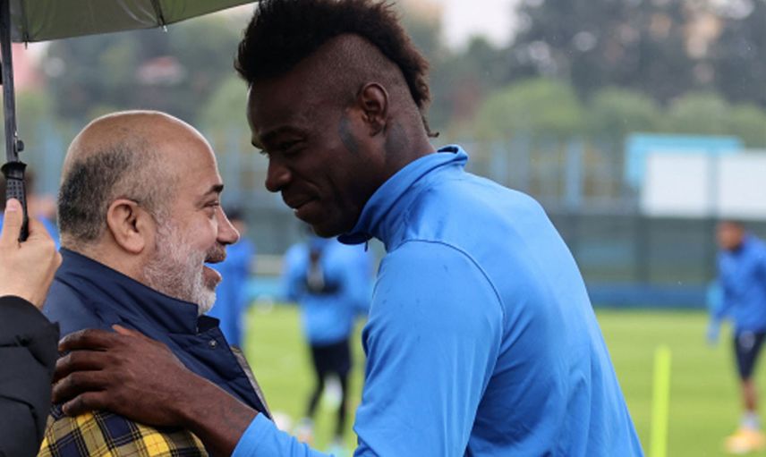 Mario Balotelli Galatasaray'a transfer oluyor mu? Adana Demirspor Başkanı Murat Sancak konuyla ilgili açıklamalarda bulundu