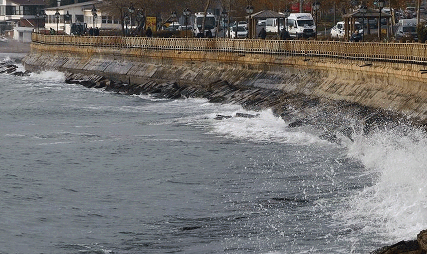 Marmara Denizi'nde Poyraz