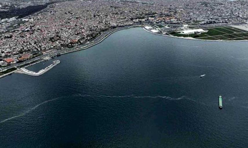 Marmara Denizi'nin kabusu Müsilaj geri mi dönüyor? Marmara'da çekilen görüntüler endişe yarattı