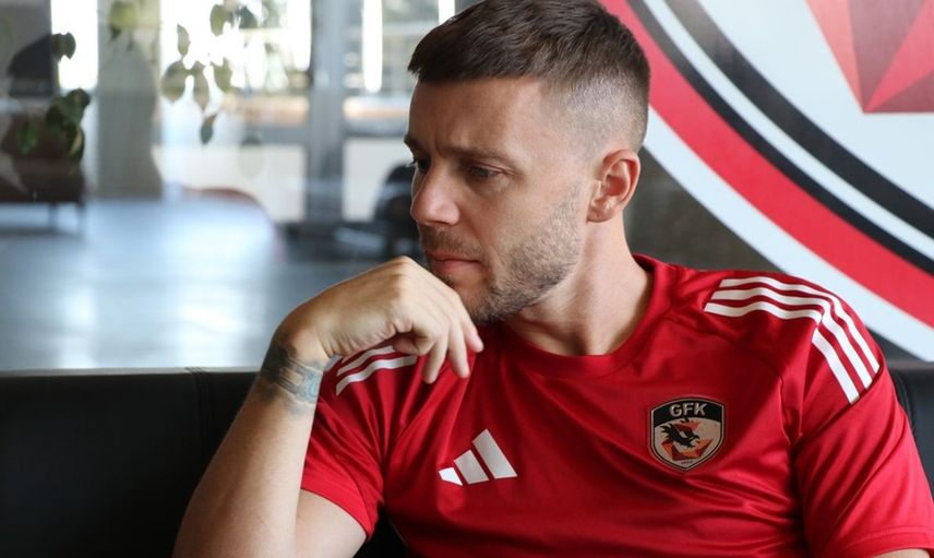 Maxim, Süper Lig'deki Başarısını Kutluyor