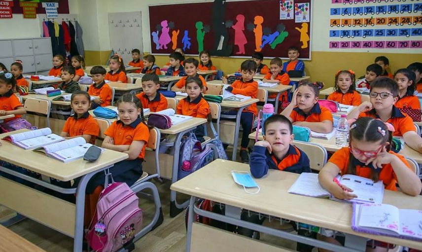 MEB takvimi yayımlandı: 2024 ikinci ara tatil 9 gün mü oldu, ne zaman bitecek?