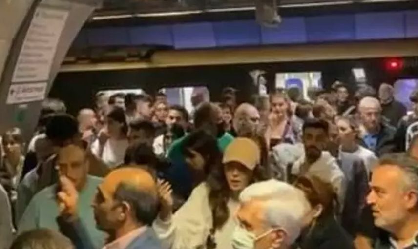 Mecidiyeköy metroda korkutan olay: Bir anda raylara düştü!