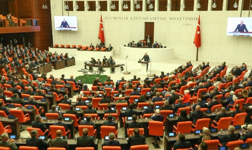 Meclis'te Yeni Güvenlik Önlemleri Devrede: Ziyaretçilere Özel Düzenlemeler