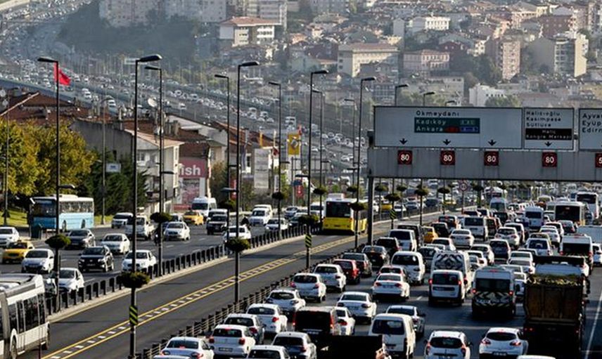 Megakent İstanbul'da Hem Trafik Hem Toplu Taşıma Çilesi