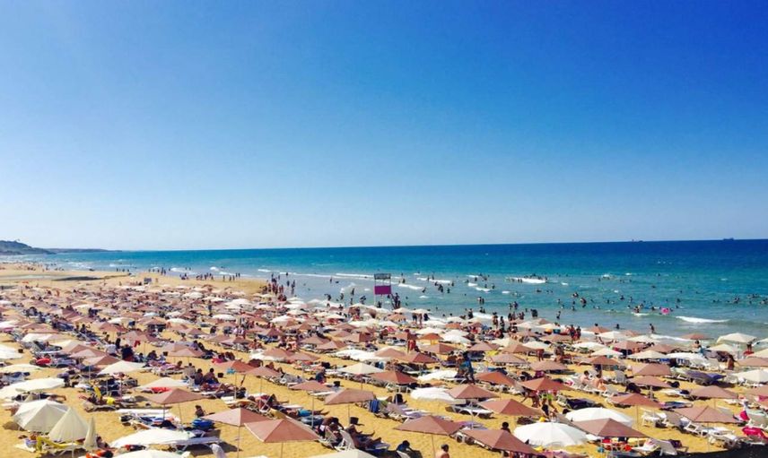 Megakentte tatil sezonu başladı: Uzmanlar temiz plajları açıkladı
