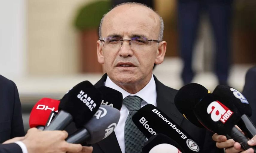 Mehmet Şimşek’ten istifa iddialarına tek kelimelik yanıt: Uydurmuşlar