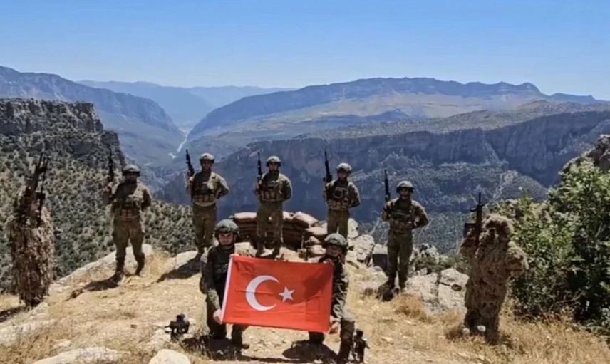 Mehmetçiğin kalbi A Milli Takımla: ‘Hep birlikte zafere’