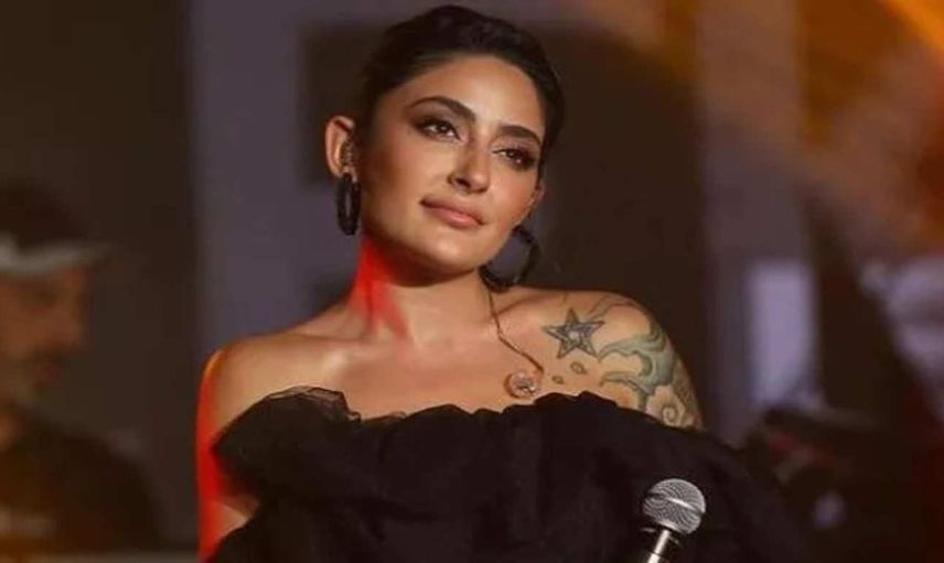 Melek Mosso Türk mü? Melek Mosso hangi şarkı ile meşhur oldu?