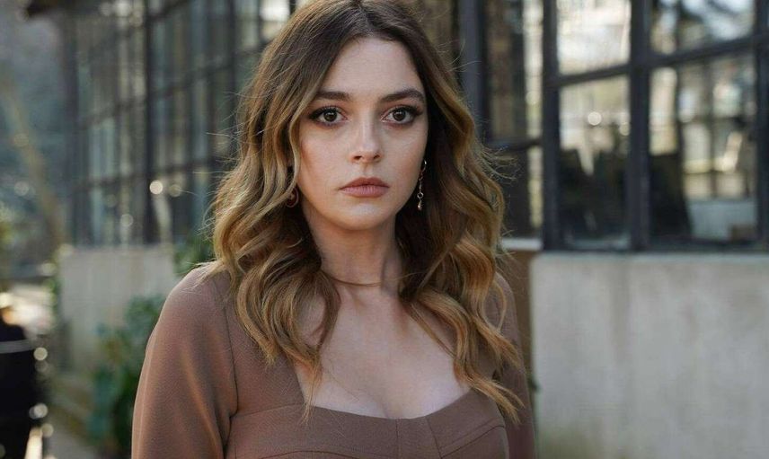 Melis Sezen’in son paylaşımı sosyal medya da alay konusu oldu! Sezen’in son paylaşımı yorum yağmuruna tutuldu